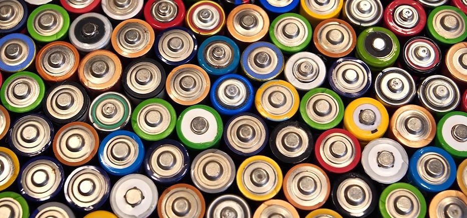 Different cover colors of batteries